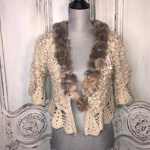 NWT Lovely Crochet Eyelash Yarn with Real Fur Neck Details Size Small - Picture 1 of 13